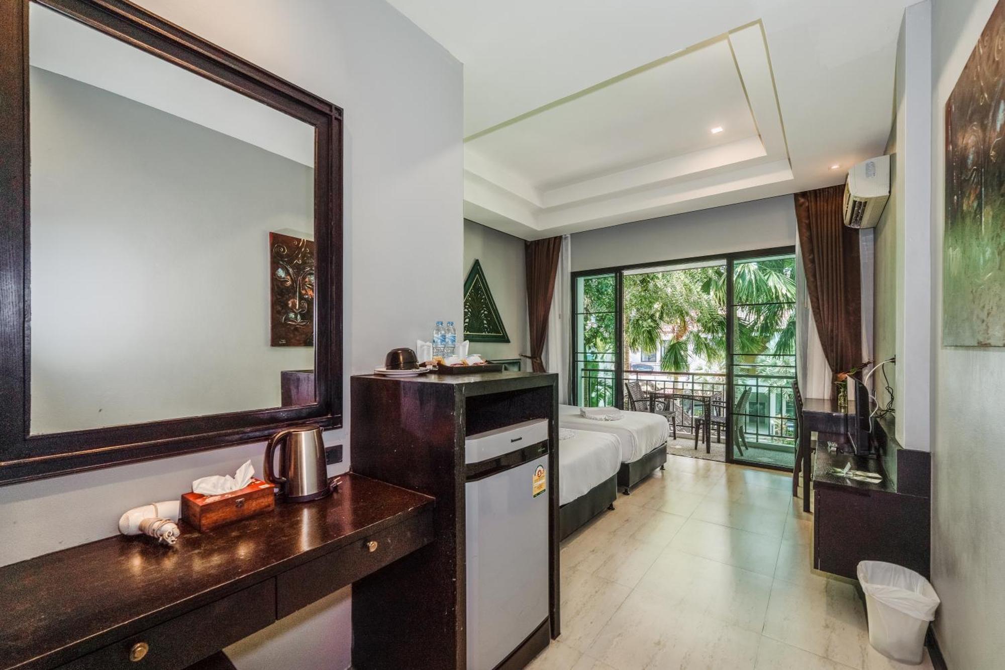 Coco Paradiso Phuket Sha Экстерьер фото